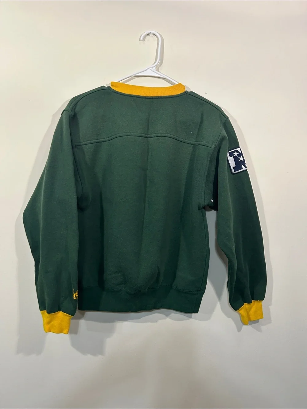 Lee Green Bay Packers Dark Green Crewneck with Gold Trim